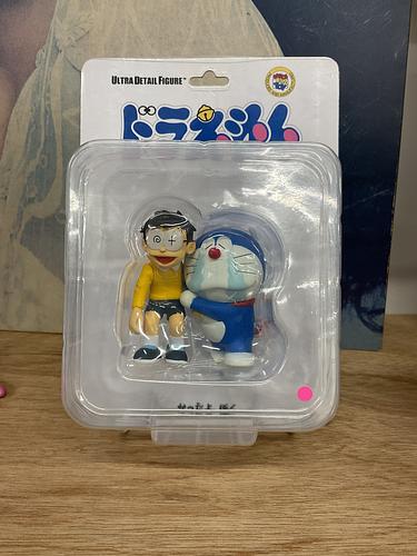 ドラえもん「かったよ、ぼく」フィギュア